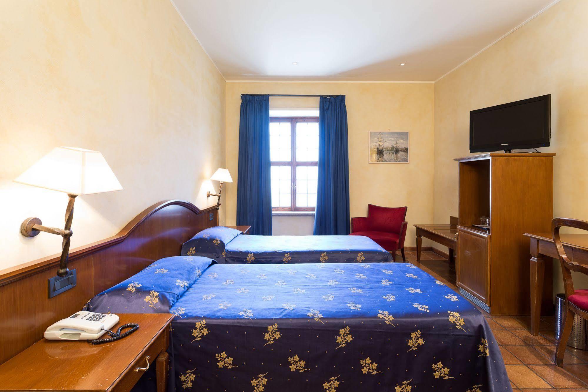 Hotel Columbus Рим Экстерьер фото